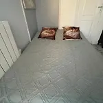 Ecole De Mathuna De Brizay Bed & Breakfast