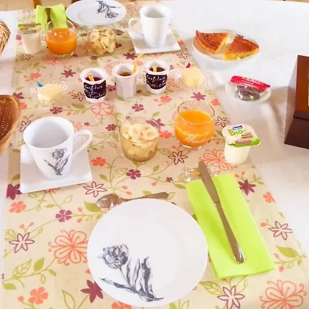 Ecole De Mathuna D Hotes Familiale Sejour Calme Avec Piscine Et Jardin Bed & Breakfast 4*