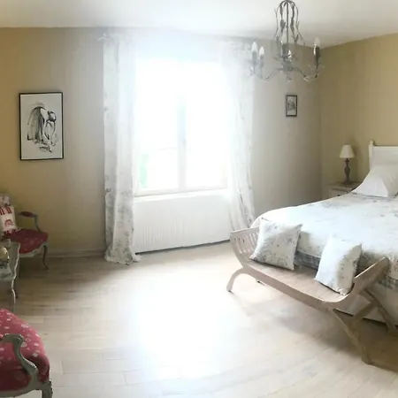 Ecole De Mathuna De Brizay 3* Marigny-Brizay