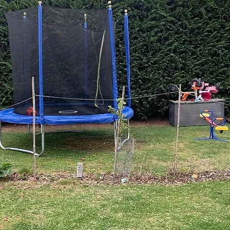 Ecole De Mathuna D Hotes Familiales Sejour Calme Avec Piscine Et Jardin