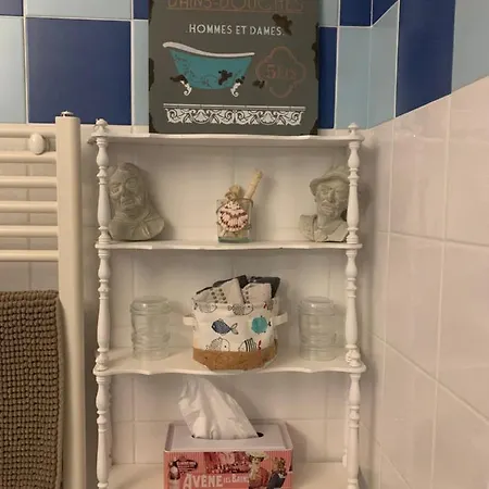 Ecole De Mathuna De Brizay Bed & Breakfast