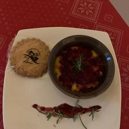 Ecole De Mathuna De Brizay Bed & Breakfast