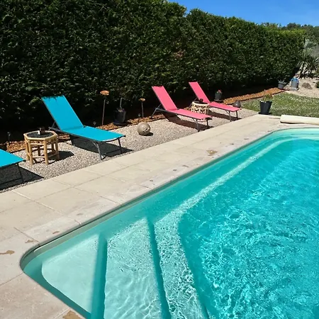 Ecole De Mathuna D Hotes Familiales Sejour Calme Avec Piscine Et Jardin فندق مبيت وإفطار 4*