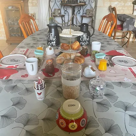 Ecole De Mathuna D Hotes Familiale Sejour Calme Avec Piscine Et Jardin Bed & Breakfast 4*