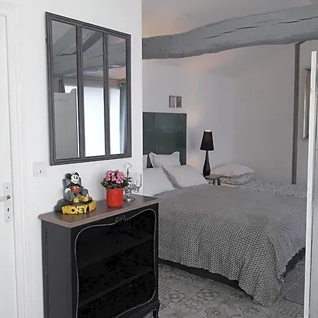 Ecole De Mathuna D Hotes Familiale Sejour Calme Avec Piscine Et Jardin Bed & Breakfast Marigny-Brizay