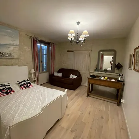 Bed & Breakfast Ecole De Mathuna D Hotes Familiale Sejour Calme Avec Piscine Et Jardin 4*
